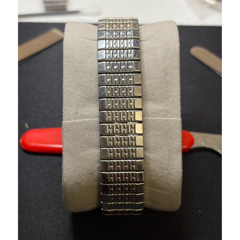 Timex Wristwatch Mens OS Silver Square Tank Vintage - Picture 4 of 5